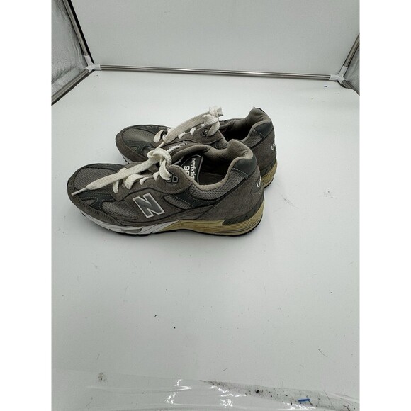 New Balance 991 Grey Dark Grey Size 7 Made In USA EUC Retro Walking Comfort - Picture 3 of 8
